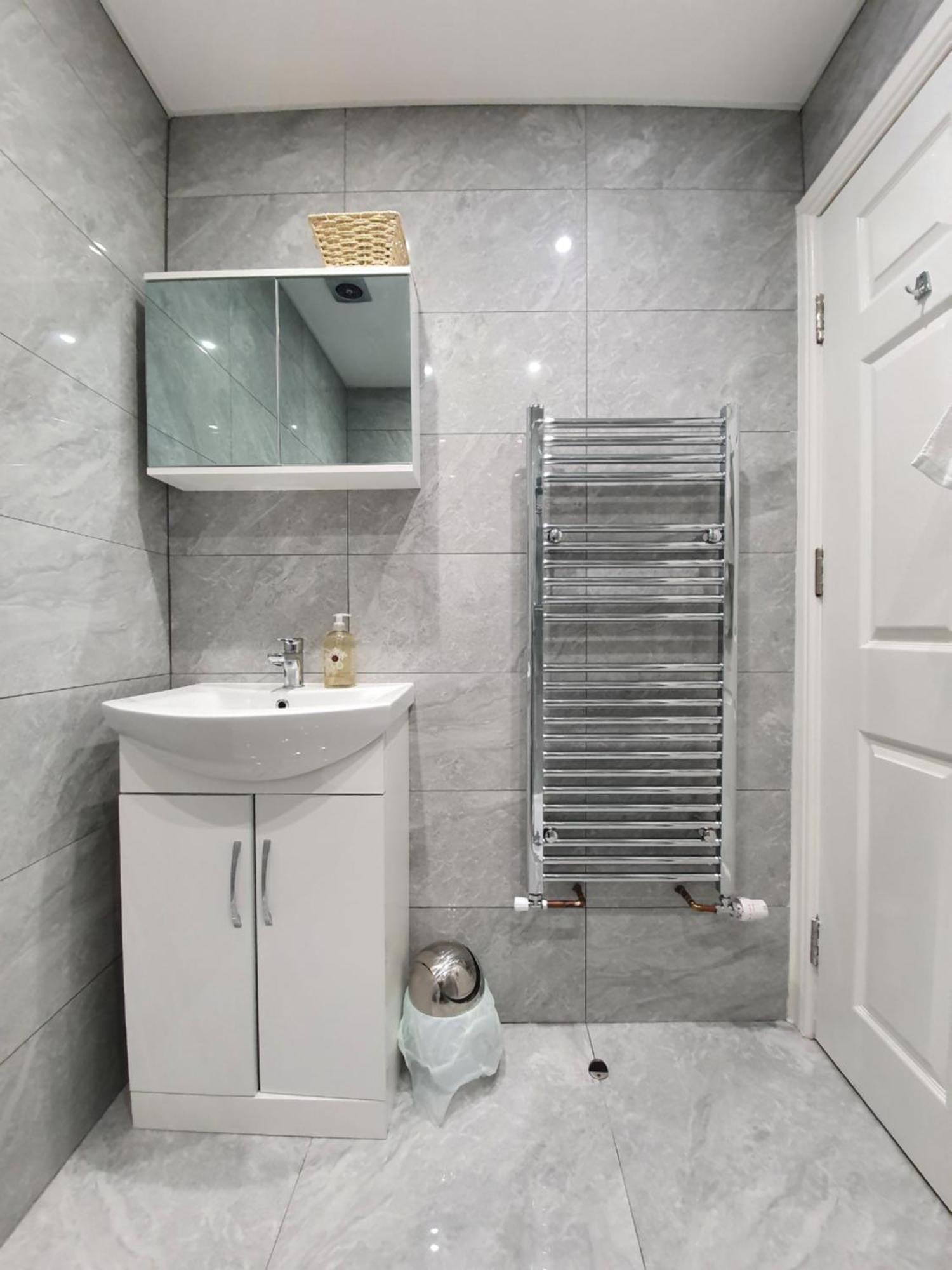 Self-Contained Guest Suite Guildford Buitenkant foto